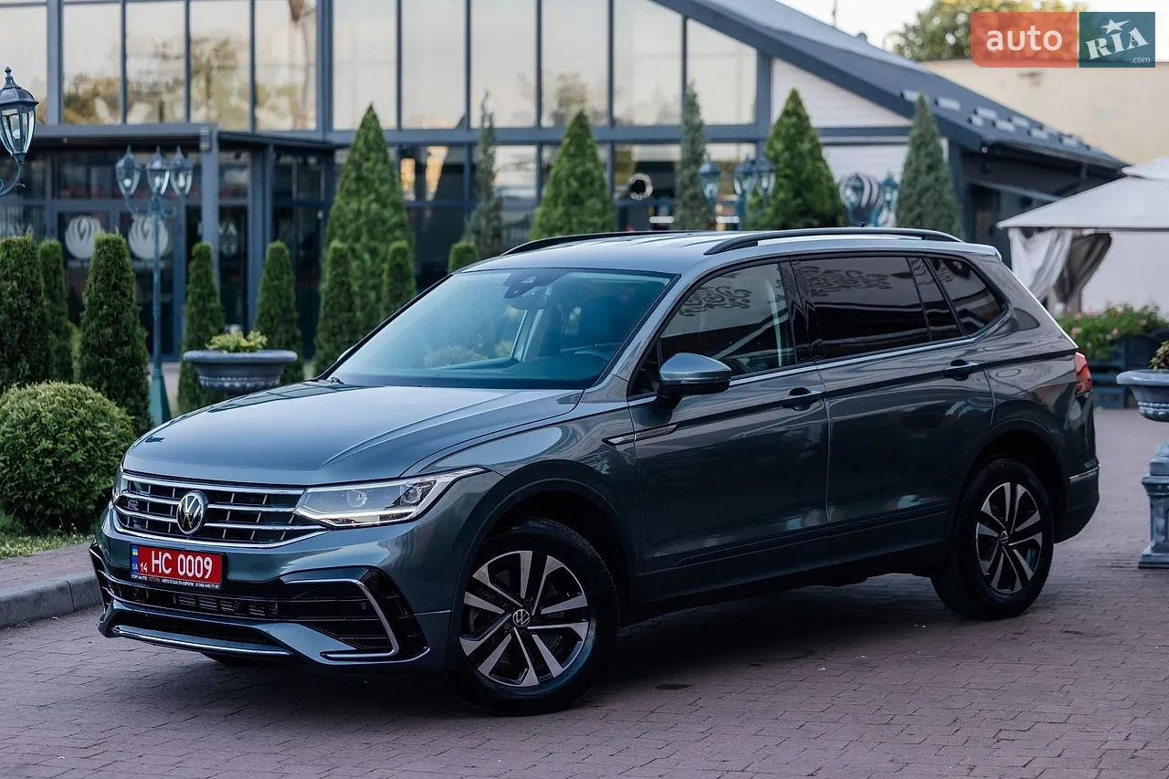 Volkswagen Tiguan 2022 photo 2