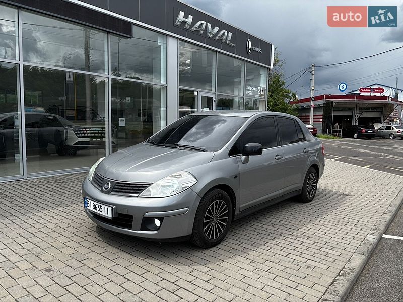 Седан Nissan TIIDA 2007 в Полтаве