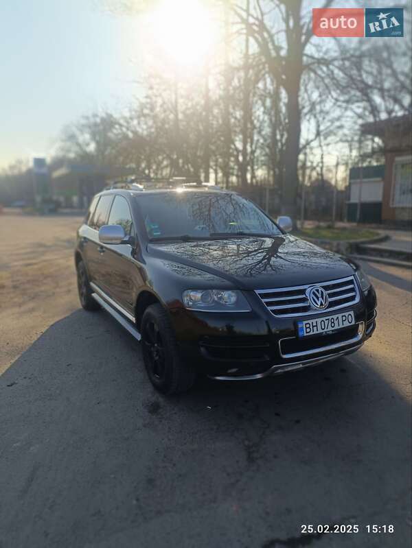 Внедорожник / Кроссовер Volkswagen Touareg 2006 в Одессе