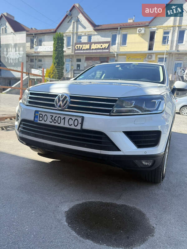 Внедорожник / Кроссовер Volkswagen Touareg 2016 в Тернополе Внедорожник / Кроссовер Volkswagen Touareg 2016 в Тернополе