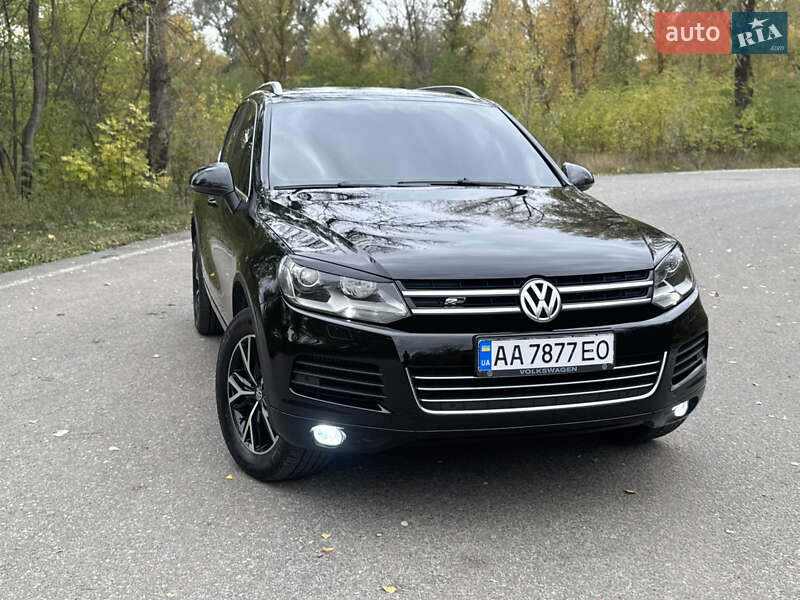 Внедорожник / Кроссовер Volkswagen Touareg 2012 в Звенигородке Внедорожник / Кроссовер Volkswagen Touareg 2012 в Звенигородке