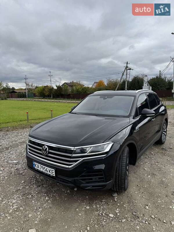 Внедорожник / Кроссовер Volkswagen Touareg 2020 в Гнедине Внедорожник / Кроссовер Volkswagen Touareg 2020 в Гнедине