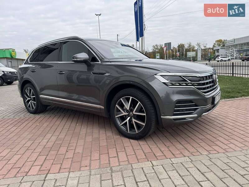 Позашляховик / Кросовер Volkswagen Touareg 2021 в Полтаві Позашляховик / Кросовер Volkswagen Touareg 2021 в Полтаві