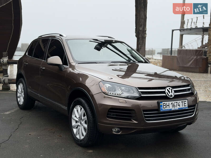 Позашляховик / Кросовер Volkswagen Touareg 2010 в Києві Позашляховик / Кросовер Volkswagen Touareg 2010 в Києві