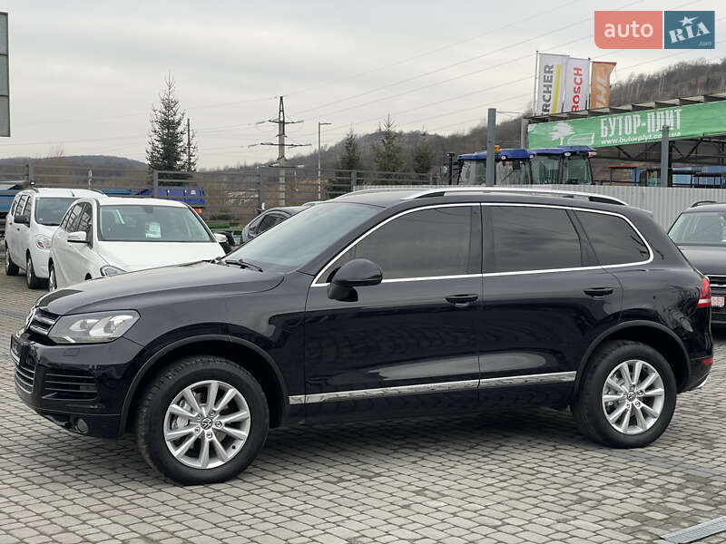 Внедорожник / Кроссовер Volkswagen Touareg 2010 в Мукачево