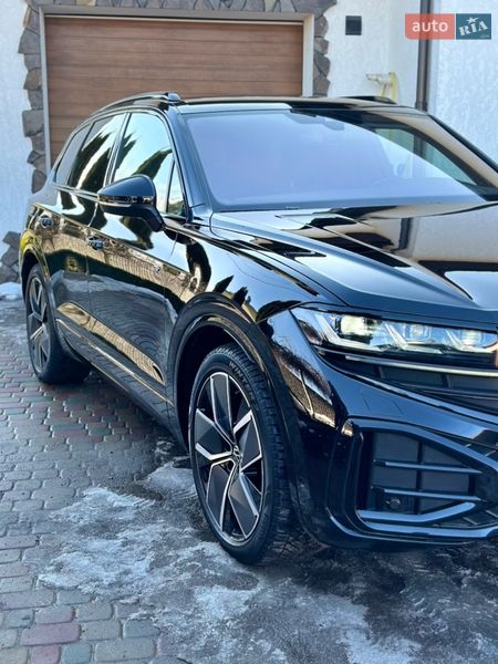 Внедорожник / Кроссовер Volkswagen Touareg 2024 в Хмельницком