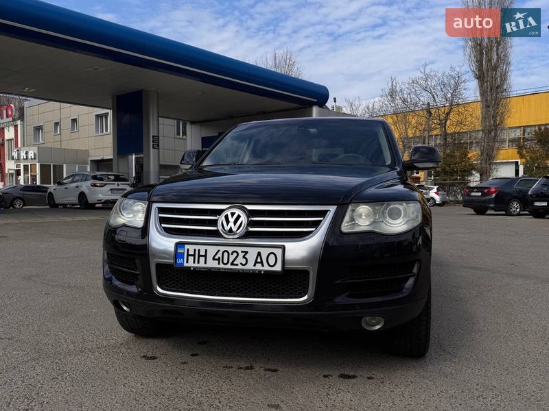 Внедорожник / Кроссовер Volkswagen Touareg 2007 в Одессе