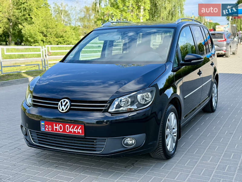 Мінівен Volkswagen Touran 2012 в Тернополі Мінівен Volkswagen Touran 2012 в Тернополі