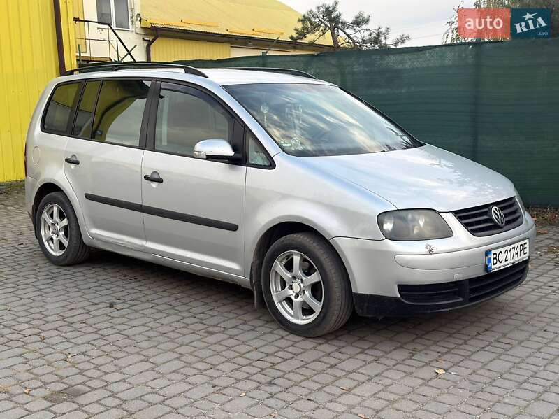 Минивэн Volkswagen Touran 2004 в Золочеве