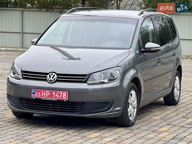Минивэн Volkswagen Touran 2011 в Луцке