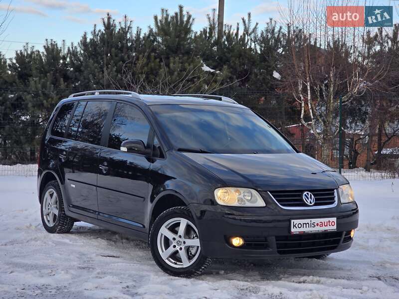 Минивэн Volkswagen Touran 2006 в Хмельницком