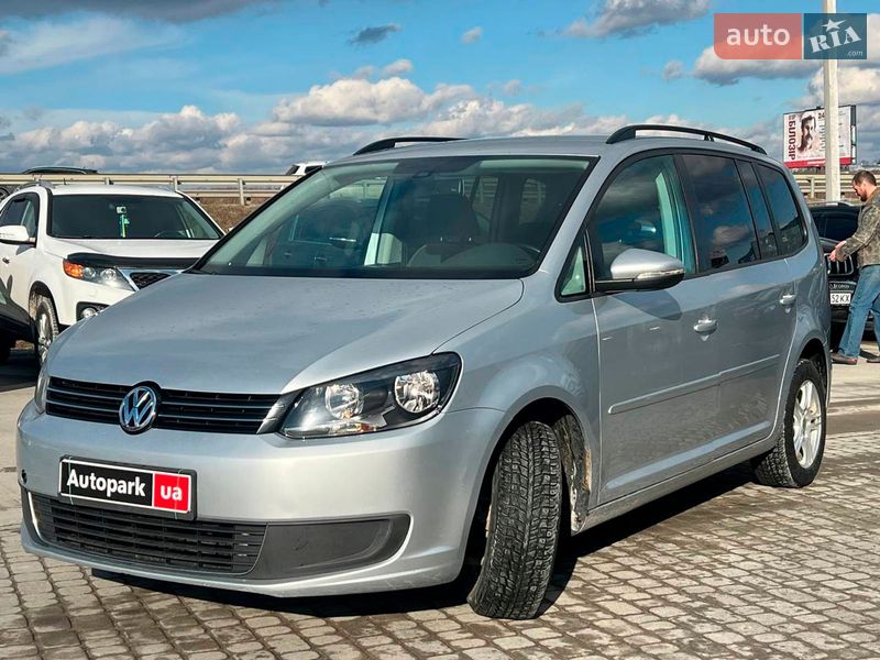Минивэн Volkswagen Touran 2011 в Львове