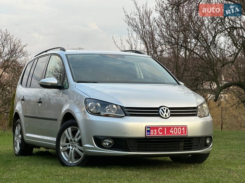 Минивэн Volkswagen Touran 2014 в Днепре