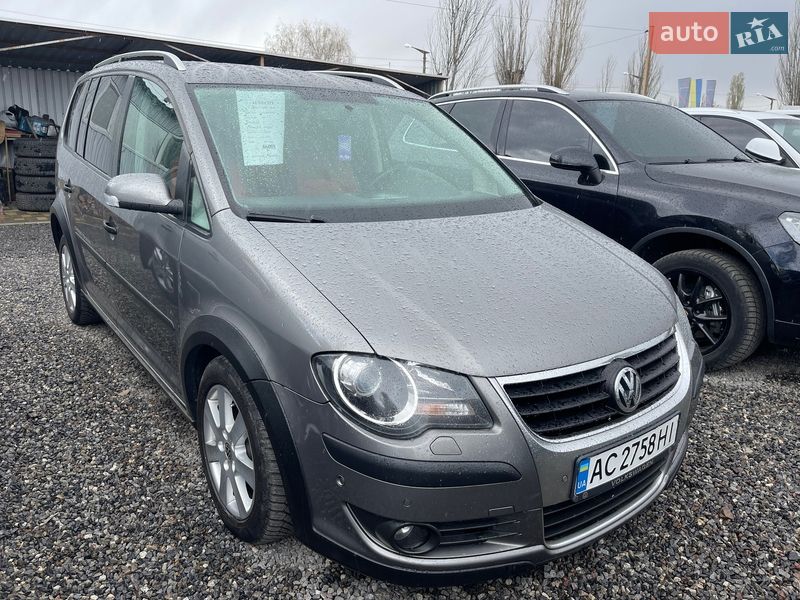 Мінівен Volkswagen Touran 2007 в Миколаєві
