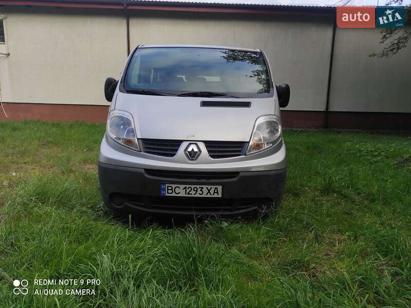 Минивэн Renault Trafic 2008 в Львове