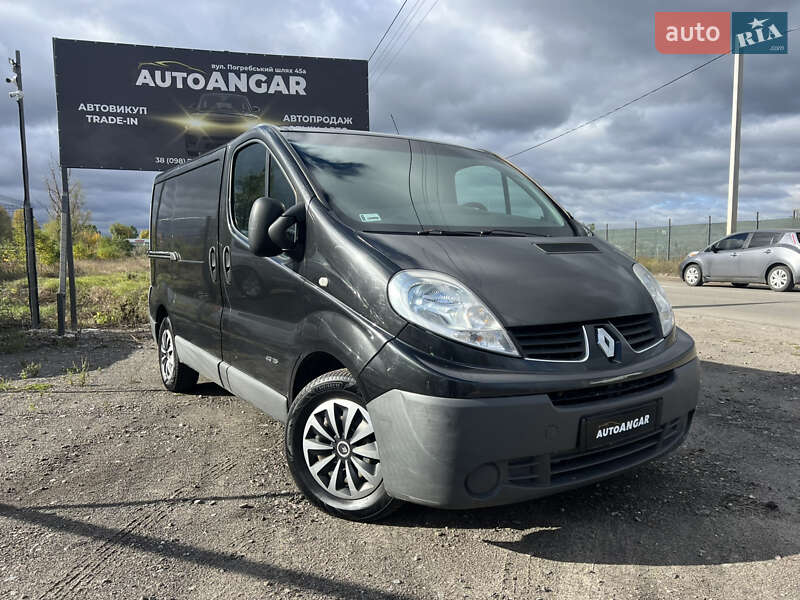 Грузовой фургон Renault Trafic 2012 в Киеве