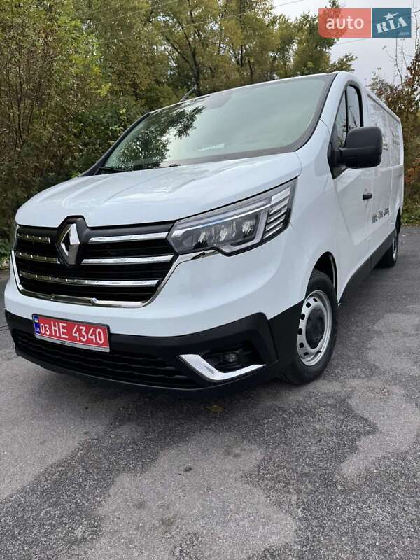 Грузовой фургон Renault Trafic 2023 в Казатине