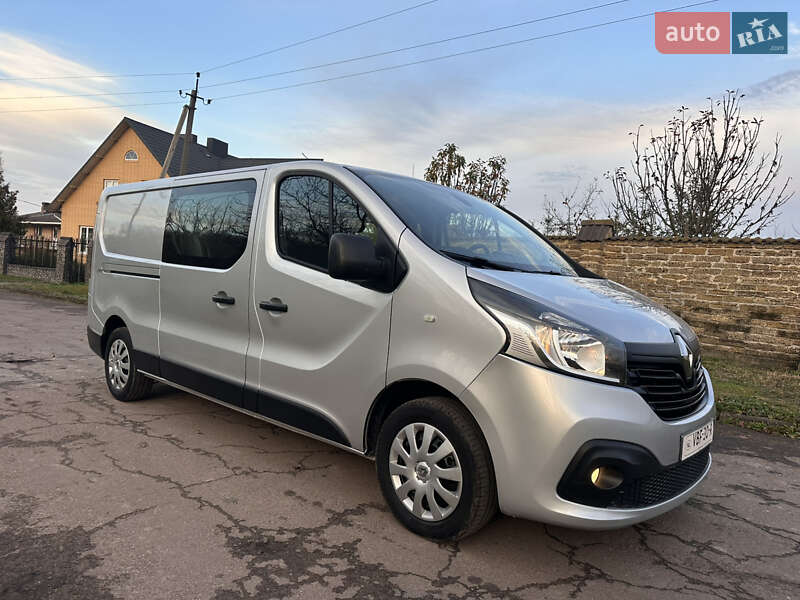 Минивэн Renault Trafic 2019 в Дубно