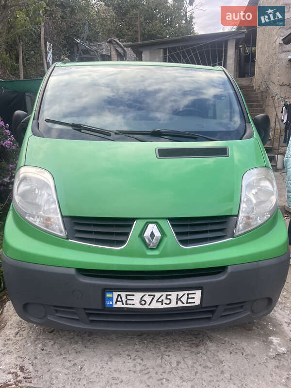 Микроавтобус Renault Trafic 2014 в Днепре Микроавтобус Renault Trafic 2014 в Днепре