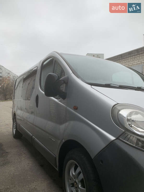 Минивэн Renault Trafic 2005 в Харькове