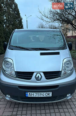 Минивэн Renault Trafic 2013 в Ровно Минивэн Renault Trafic 2013 в Ровно