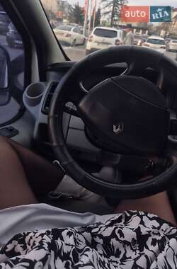 Минивэн Renault Trafic 2003 в Ивано-Франковске