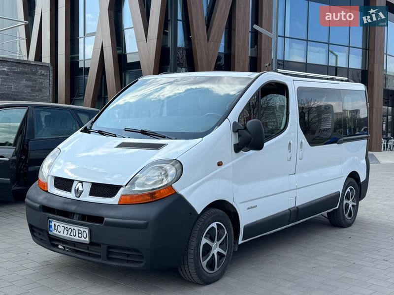 Минивэн Renault Trafic 2005 в Луцке