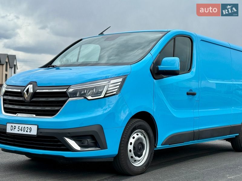 Грузовой фургон Renault Trafic 2022 в Киеве