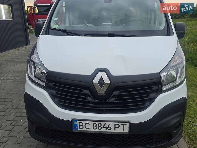 Грузовой фургон Renault Trafic 2018 в Львове