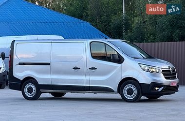 Вантажний фургон Renault Trafic 2022 в Дубні