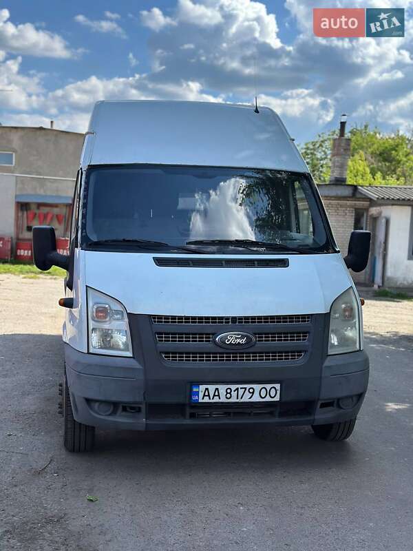 Грузовой фургон Ford Transit 2013 в Киеве Грузовой фургон Ford Transit 2013 в Киеве