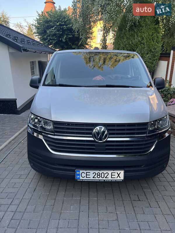 Грузовой фургон Volkswagen Transporter 2022 в Черновцах