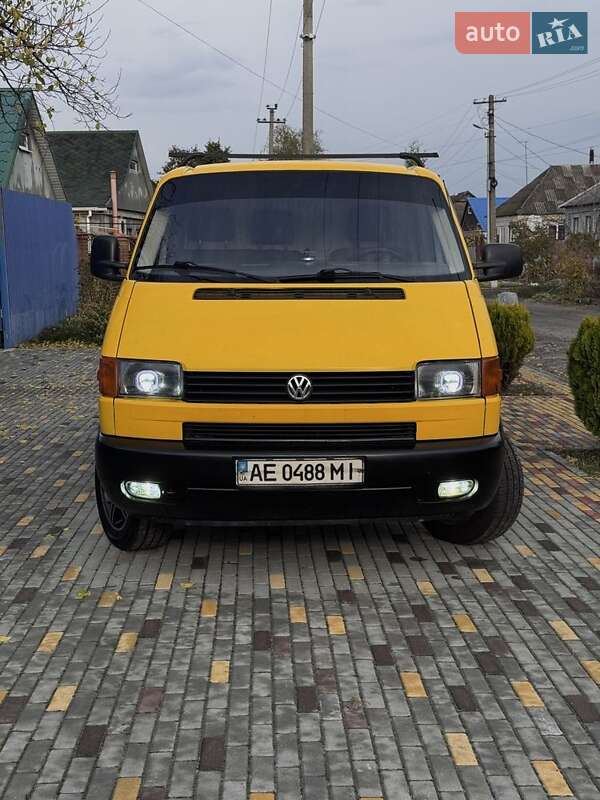 Мінівен Volkswagen Transporter 1997 в Павлограді Мінівен Volkswagen Transporter 1997 в Павлограді