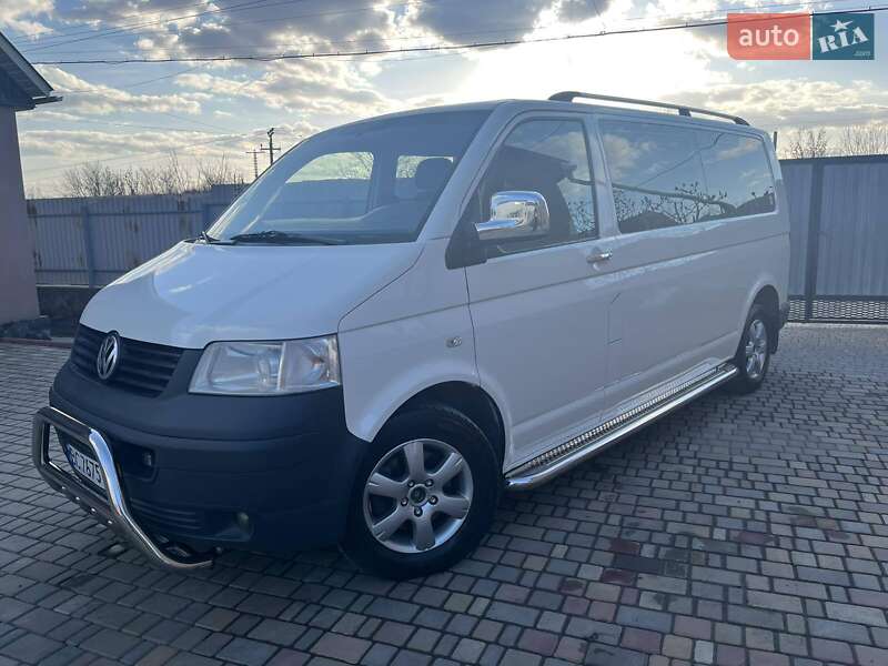 Минивэн Volkswagen Transporter 2005 в Гайвороне