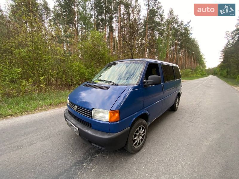 Минивэн Volkswagen Transporter 2001 в Боярке