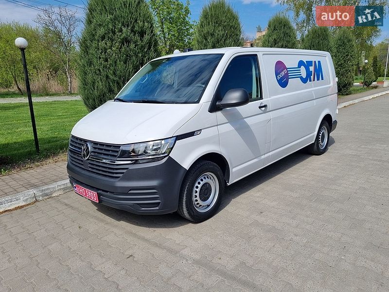 Вантажний фургон Volkswagen Transporter 2021 в Чернівцях