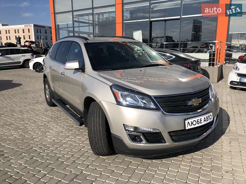 Внедорожник / Кроссовер Chevrolet Traverse 2016 в Львове