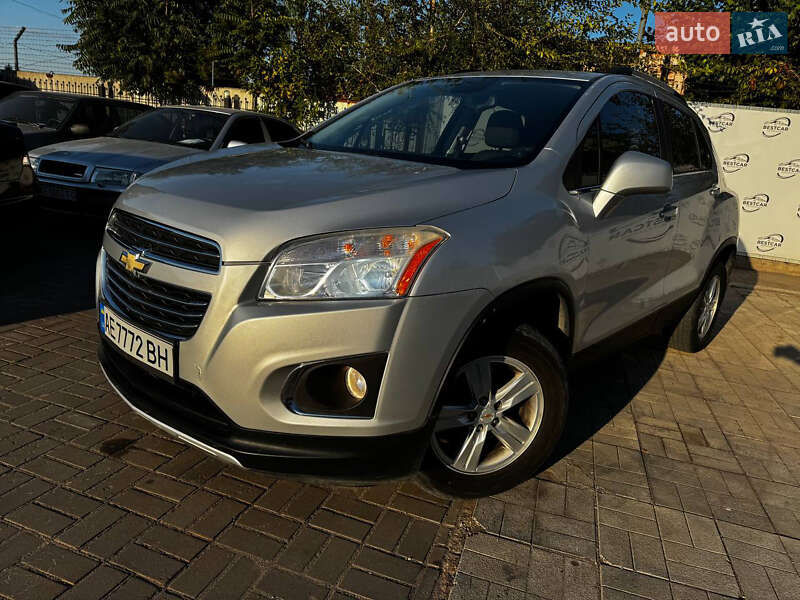 Внедорожник / Кроссовер Chevrolet Trax 2016 в Днепре Внедорожник / Кроссовер Chevrolet Trax 2016 в Днепре