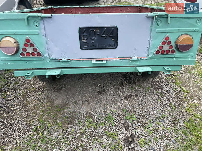 Бортовой полуприцеп AHP TRI AXLE 1985 в Мукачево Бортовой полуприцеп AHP TRI AXLE 1985 в Мукачево