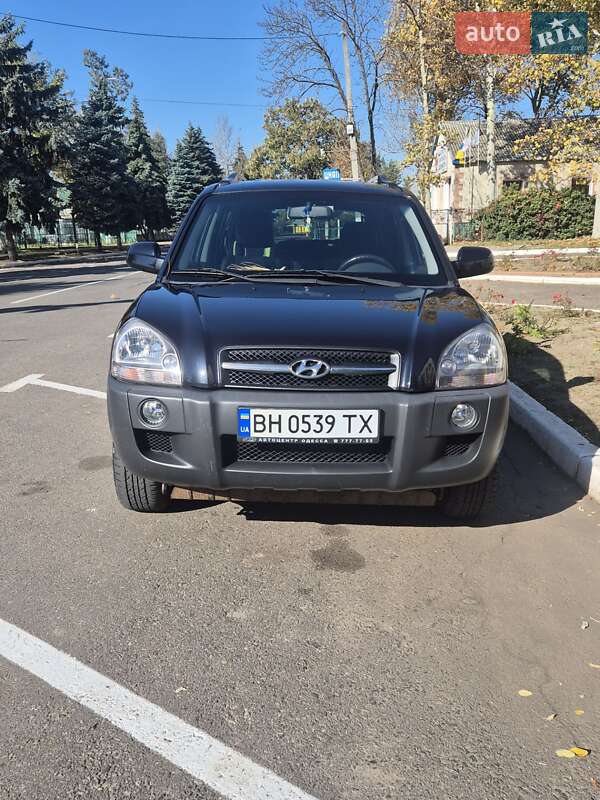 Позашляховик / Кросовер Hyundai Tucson 2008 в Теплодарі