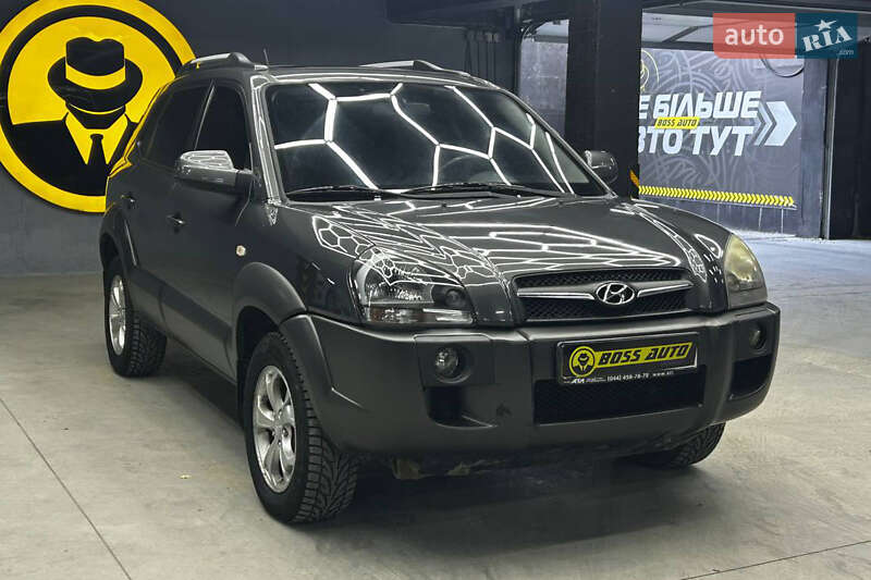 Внедорожник / Кроссовер Hyundai Tucson 2009 в Черновцах