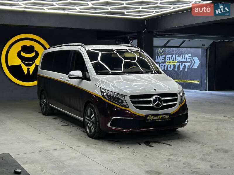 Минивэн Mercedes-Benz V-Class 2021 в Черновцах