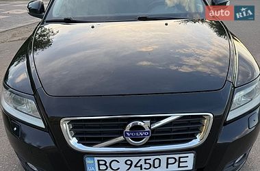 Універсал Volvo V50 2011 в Краматорську