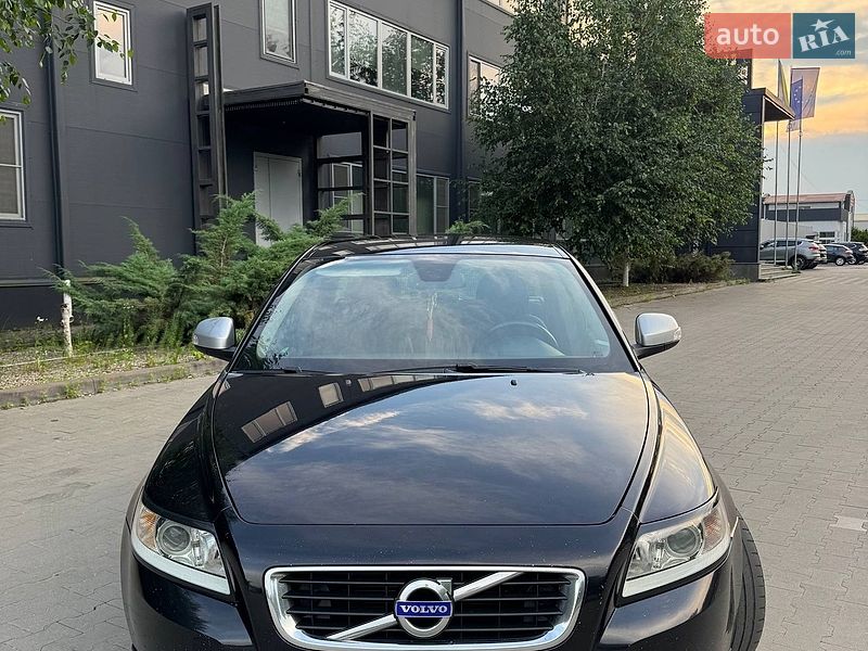 Универсал Volvo V50 2010 в Белой Церкви