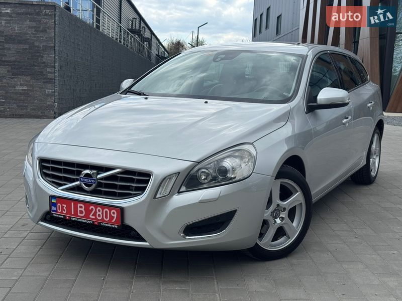 Универсал Volvo V60 2011 в Луцке