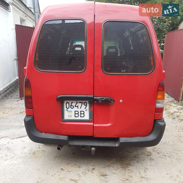 Мінівен Nissan Vanette 1997 в Баранівці