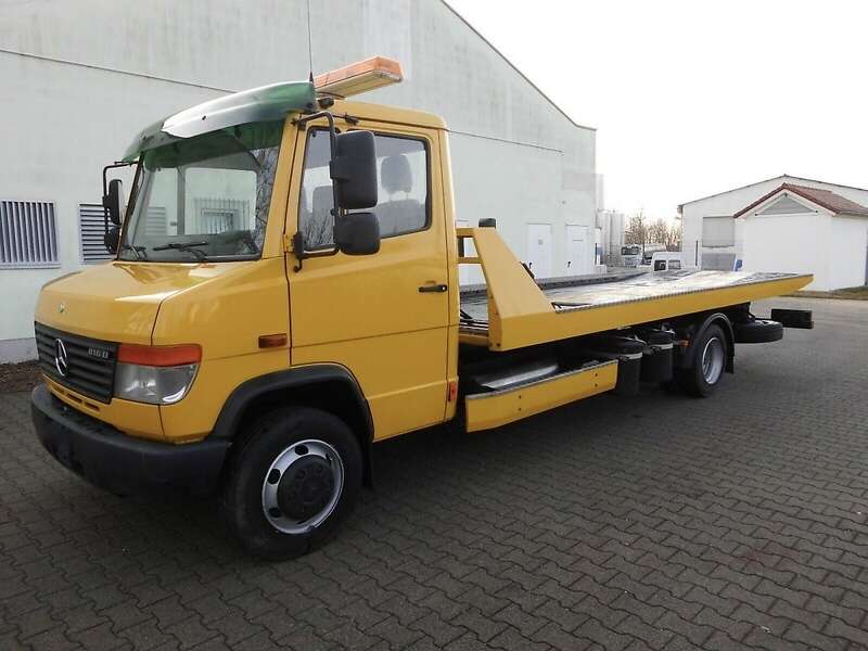 Эвакуатор Mercedes-Benz Vario 1998 в Киеве