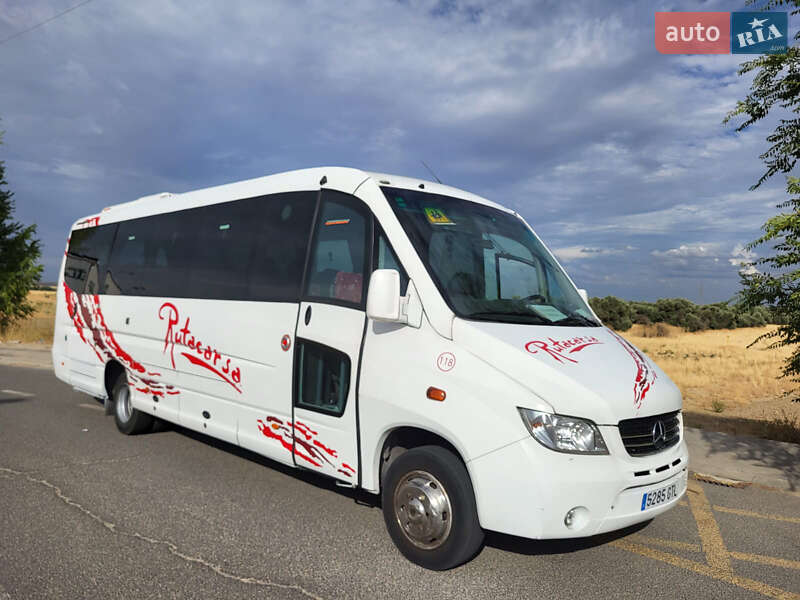 Туристичний / Міжміський автобус Mercedes-Benz Vario 2010 в Чернівцях Туристичний / Міжміський автобус Mercedes-Benz Vario 2010 в Чернівцях