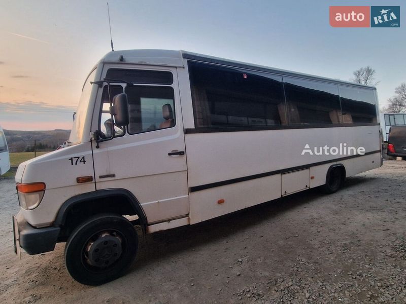 Пригородный автобус Mercedes-Benz Vario 2008 в Львове Пригородный автобус Mercedes-Benz Vario 2008 в Львове
