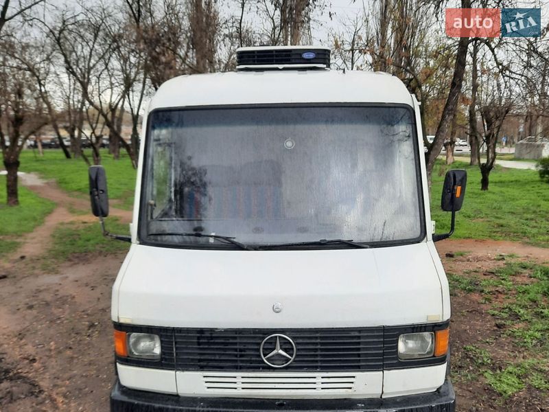 Грузовой фургон Mercedes-Benz Vario 2004 в Николаеве Грузовой фургон Mercedes-Benz Vario 2004 в Николаеве